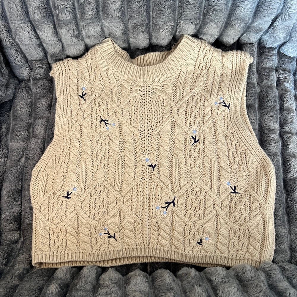 Forever 21 Tan Cable Knit Sweater Vest